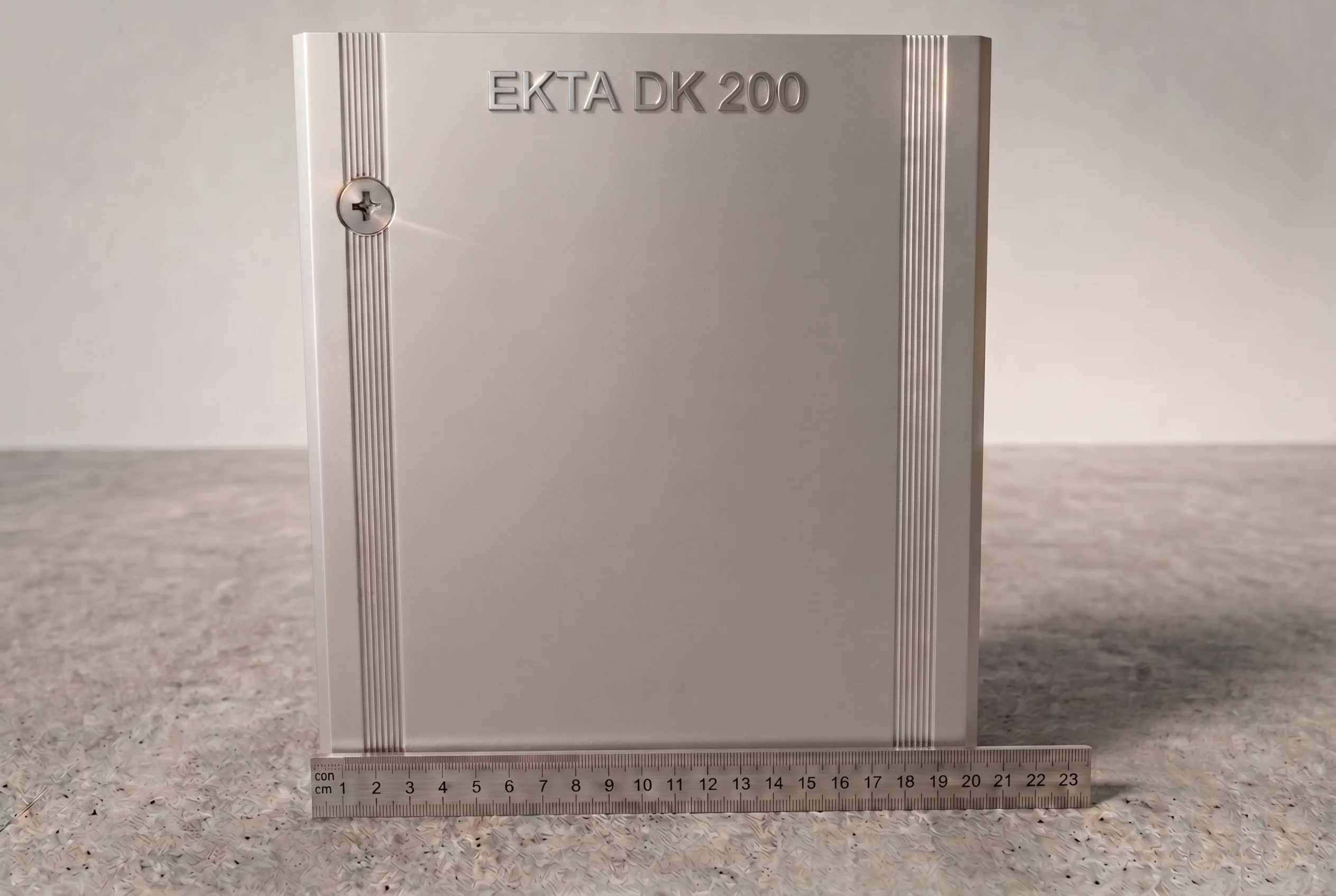 DK 200